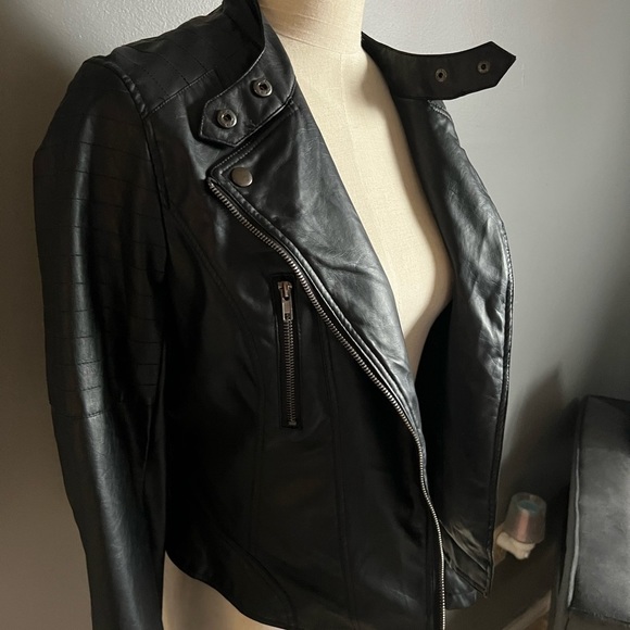 Black faux leather coat - Picture 4 of 4